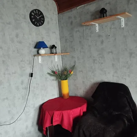 S Balkonem V Rodinnem Dome Privatunterkunft